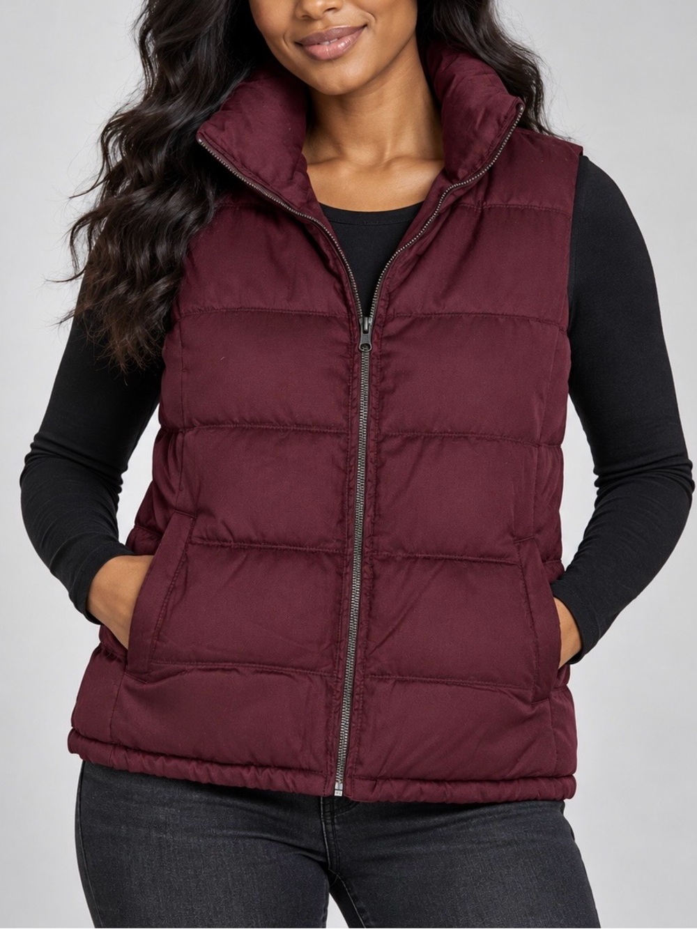 Old Navy Puffer Vest in Purple Size Medium